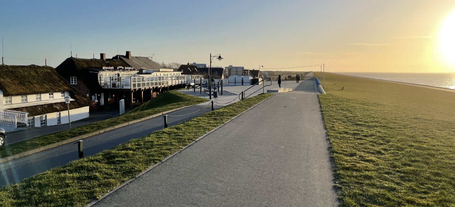 Blick auf Restaurant zur Nordsee auf Nordstrand